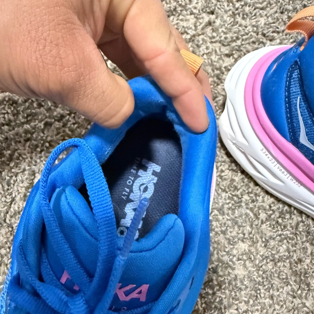 HOKA bondi 8 Women's Blue Running Shoes with Pink Accent - Picture 8 of 10